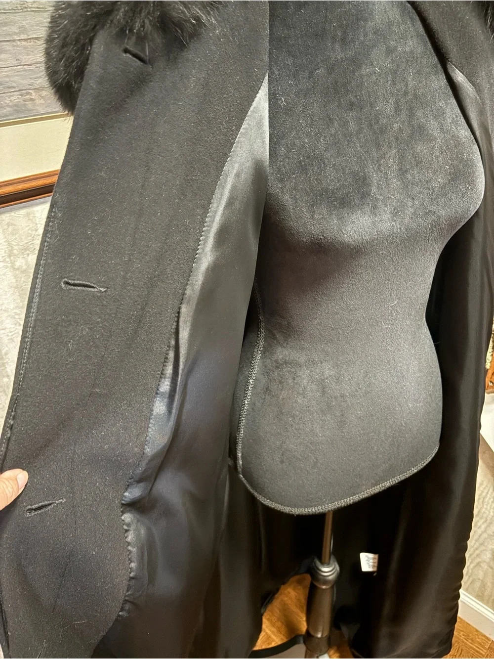 Black Long Trench Coat with Fur Collar